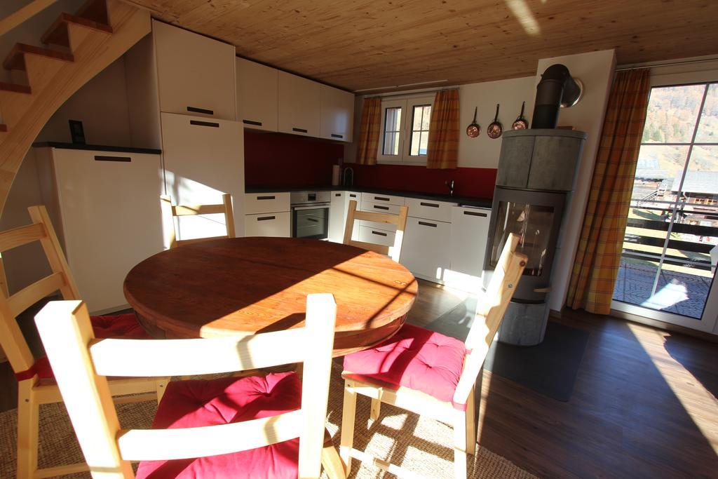 Chalet Daheim Reckingen ภายนอก รูปภาพ