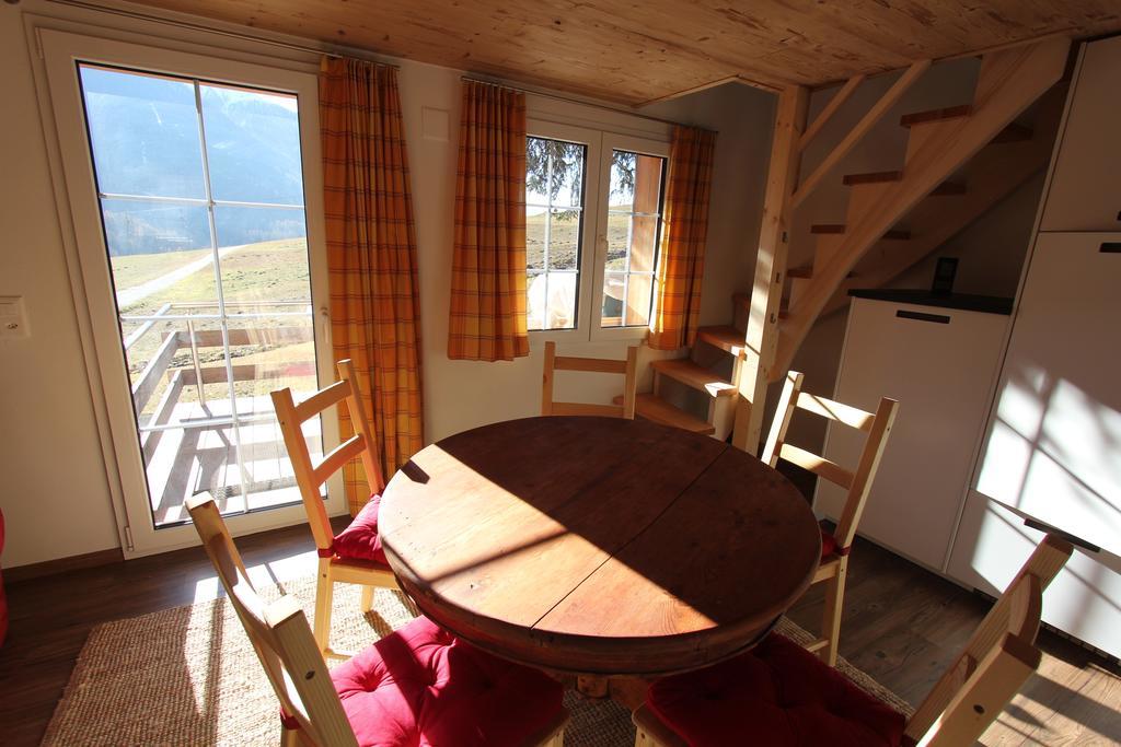 Chalet Daheim Reckingen ภายนอก รูปภาพ